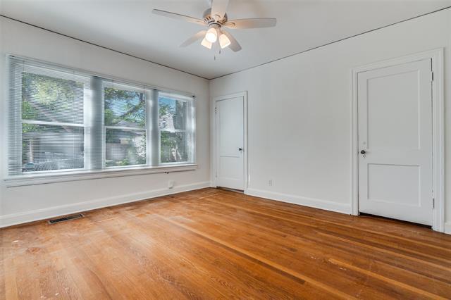 Building Photo - 4012 Prescott Ave