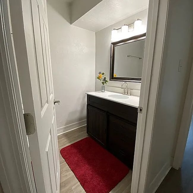 Building Photo - Modern Comfort Meets Classic Charm – Spaci...