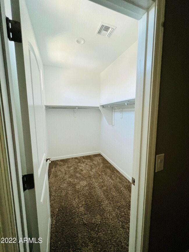 Building Photo - 1255 N Arizona Ave