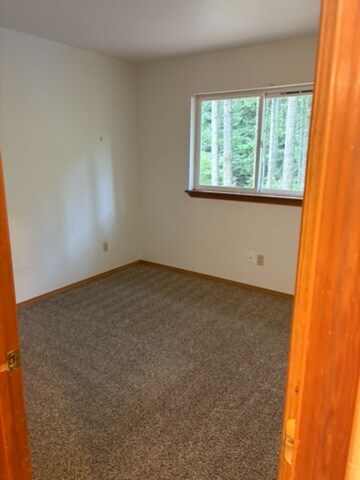 Building Photo - 44902 Fir Rd