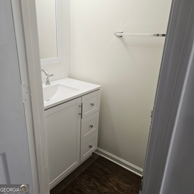 Building Photo - 5960 Batson Ct