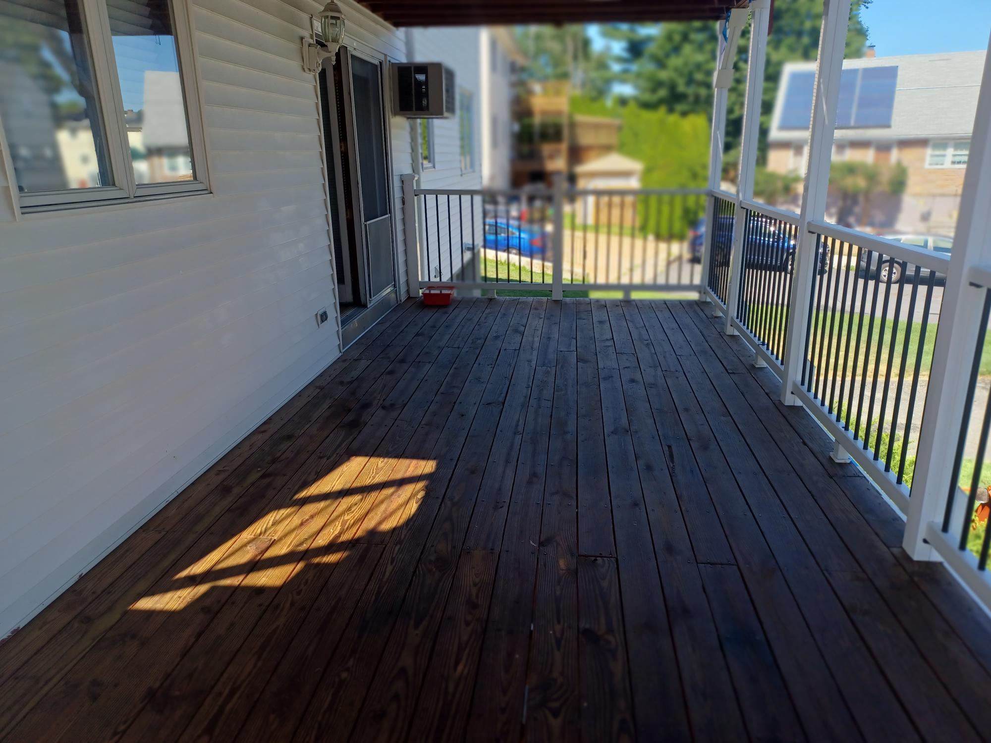1st floor 10 x 26 deck approx - 35 Danny Rd