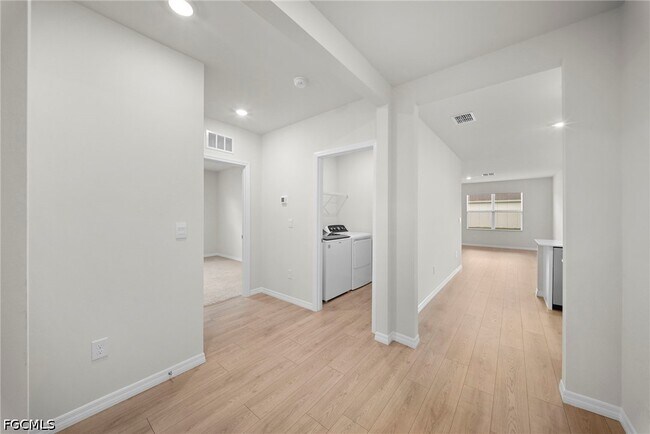 Building Photo - 4080 Peaceful River Ln