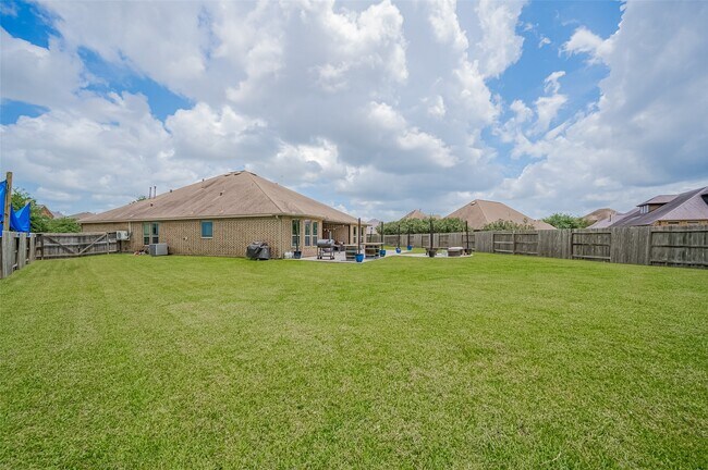 Building Photo - 4227 Lodge Ranch Ct