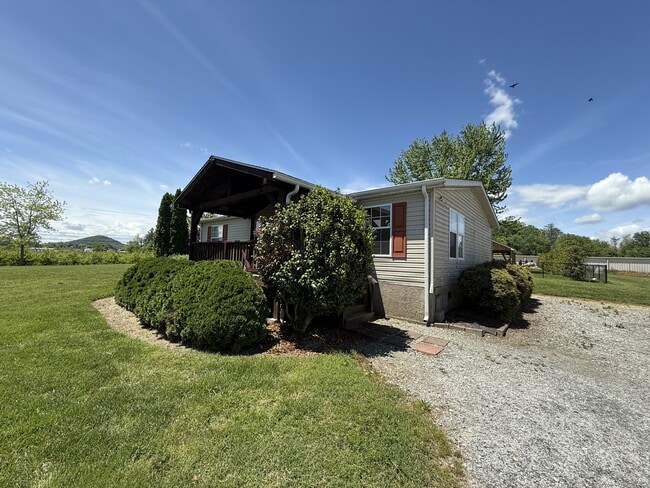 Building Photo - 269 Gilliam Mountain Rd