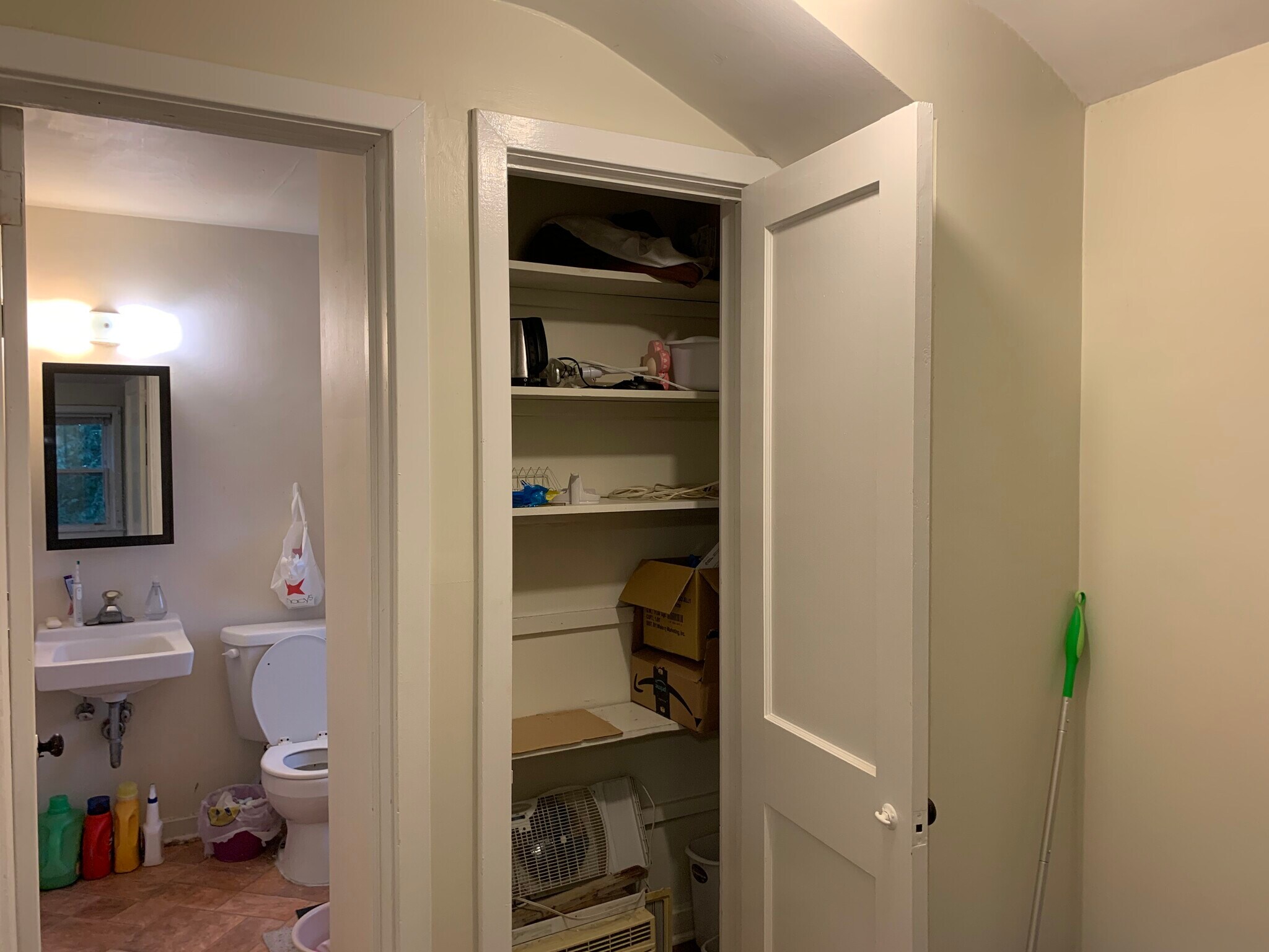 Building Photo - 1 Bassett Pl