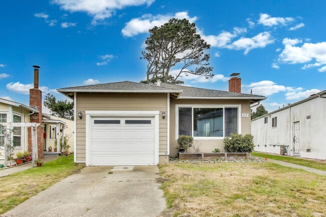 Primary Photo - Welcome to Your Serene Coastal Retreat! 3 ...