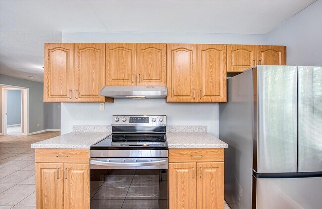Building Photo - 6704 Interbay Blvd