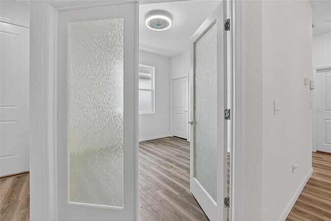 Building Photo - 4027 Westwood Flds Lp