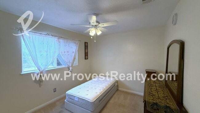 Building Photo - 13629 Sea Gull Dr