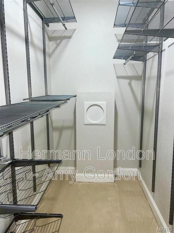 Building Photo - 4738 Olive St