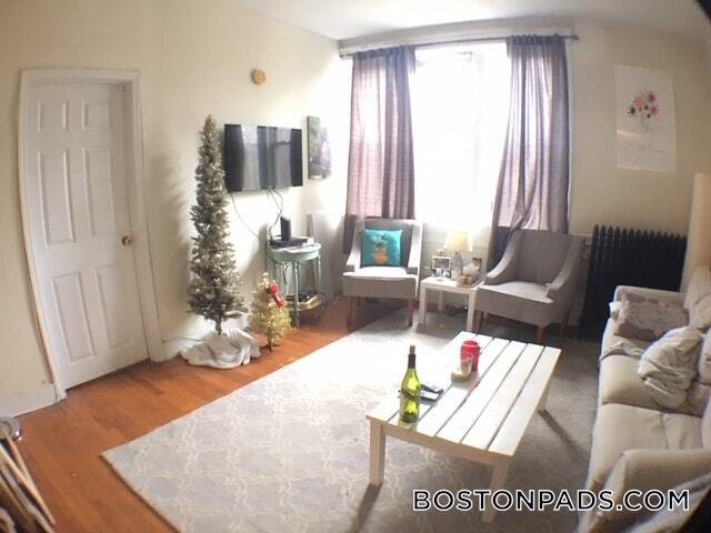 Primary Photo - 318 St Paul St