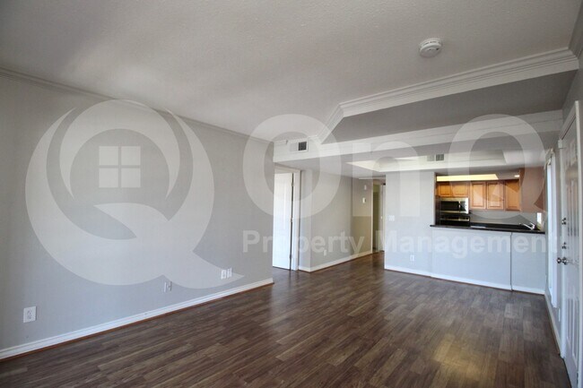 Building Photo - 3435 W Danbury Dr