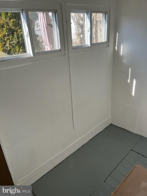 Building Photo - 2408 Duncan St