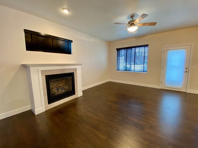Building Photo - 55+ COMMUNITY HOME