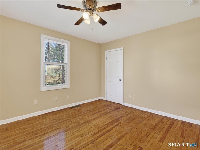 Building Photo - 91 Jewett St