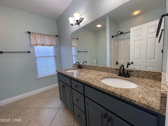 Building Photo - 1758 Annabellas Dr