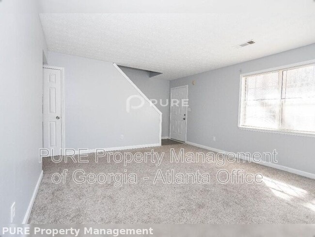 Building Photo - 6528 Buffington Rd
