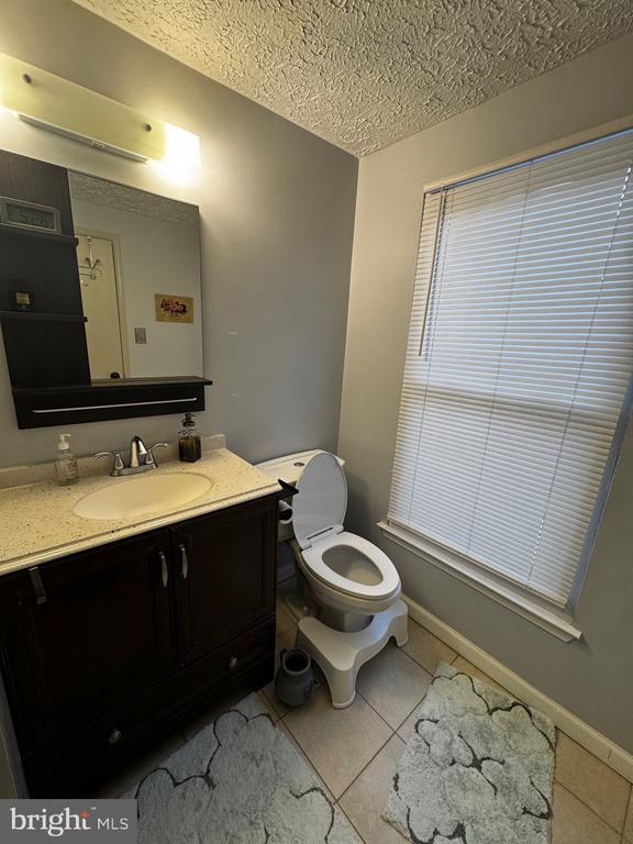 Building Photo - 13025 Gershwin Way