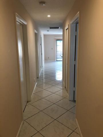 Building Photo - 1083 Goldenrod Rd
