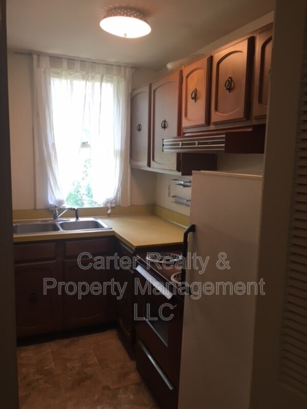Building Photo - 3707 Whitland Ave