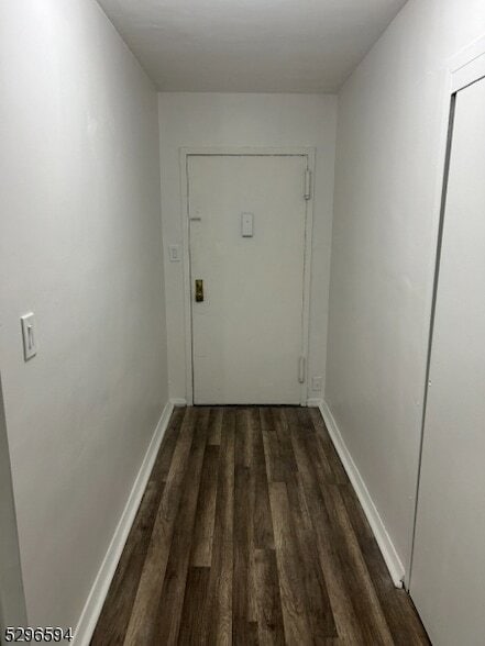 Building Photo - 285 Aycrigg Ave