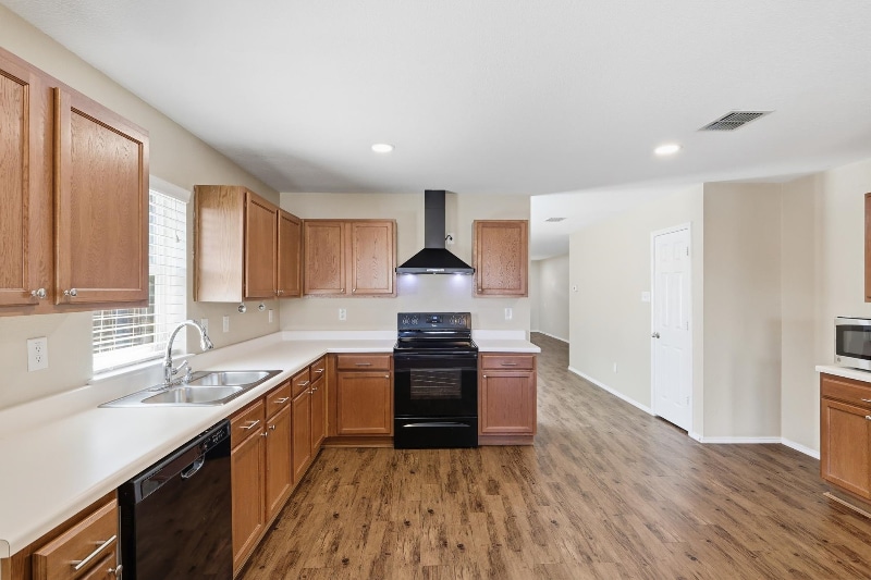 Building Photo - 6701 Corral Ln