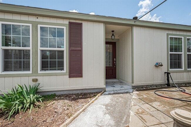 Building Photo - 16006 Glen Mar Dr