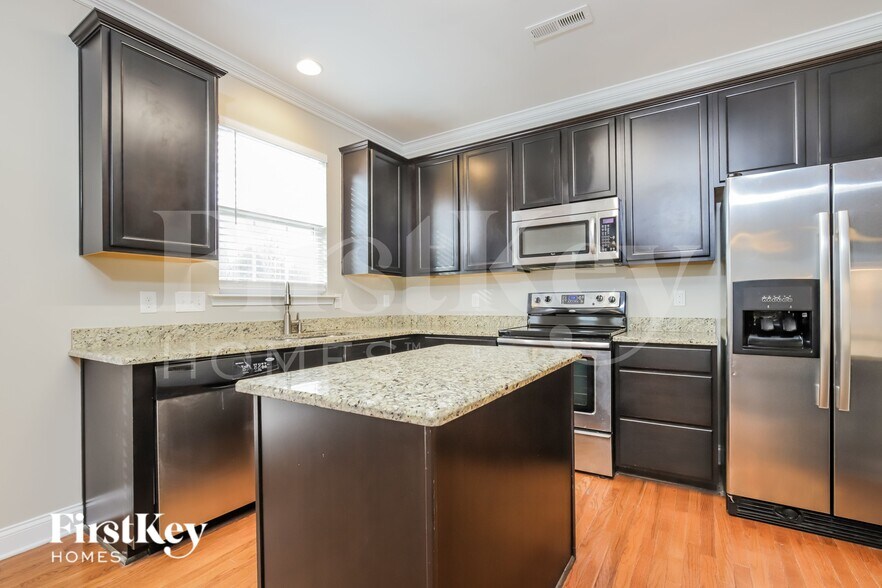 Building Photo - 1656 Havenbrook Ct