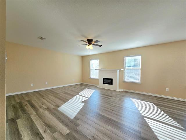 Building Photo - 14822 Magnolia Ln