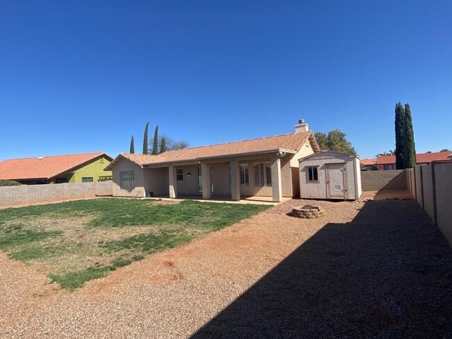 Building Photo - 3817 Camino Arroyo