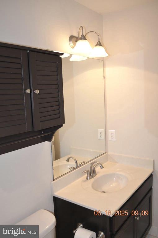 Building Photo - 23671 Sailfish Square