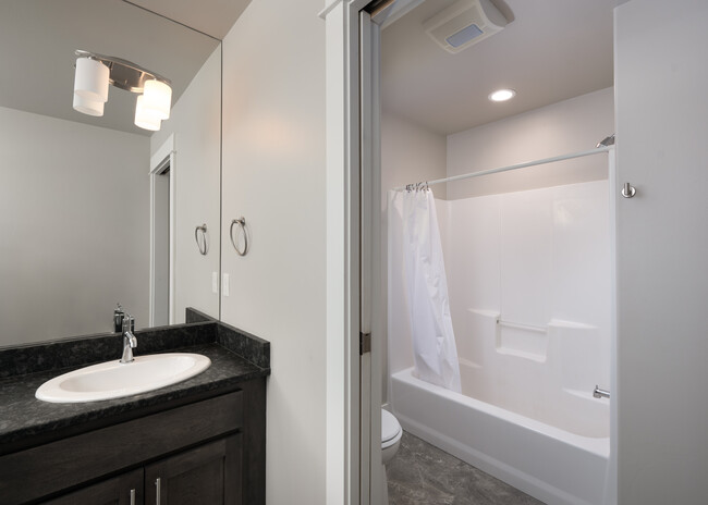 Building Photo - 3083 Warbler Way