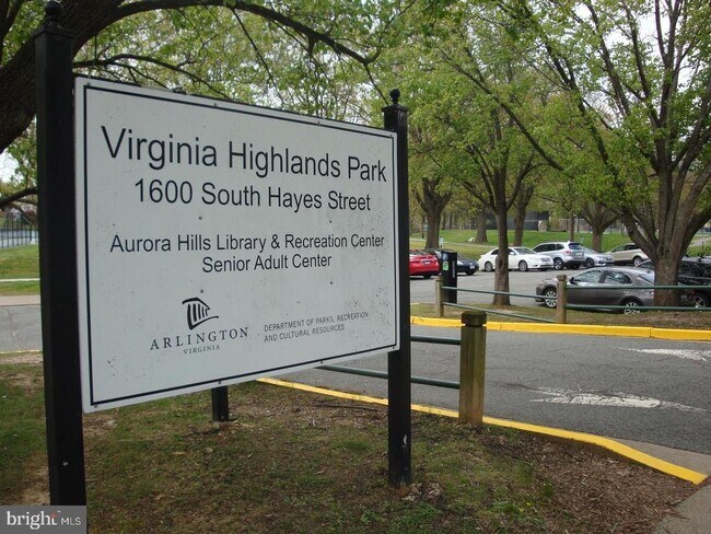 Building Photo - 1200 S Arlington Ridge Rd