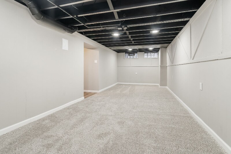 Building Photo - 5414 Orchard Ave