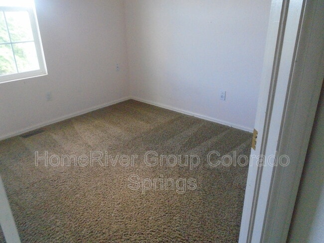 Building Photo - 6262 Baxter Dr