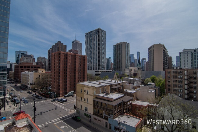Building Photo - 1212 N Lasalle-701
