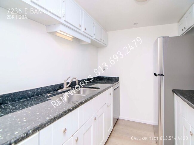 Building Photo - 2bd 1.5 ba  condo.  - Schedule a showing t...