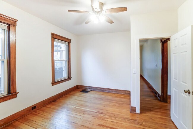 Building Photo - 1816 Jefferson Ave