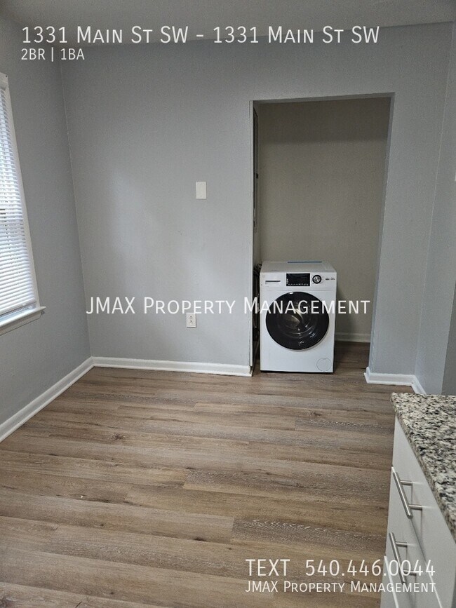 Building Photo - 1331 Main St SW