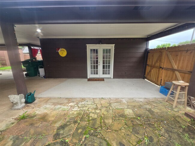 Building Photo - 9802 Sagepike Dr