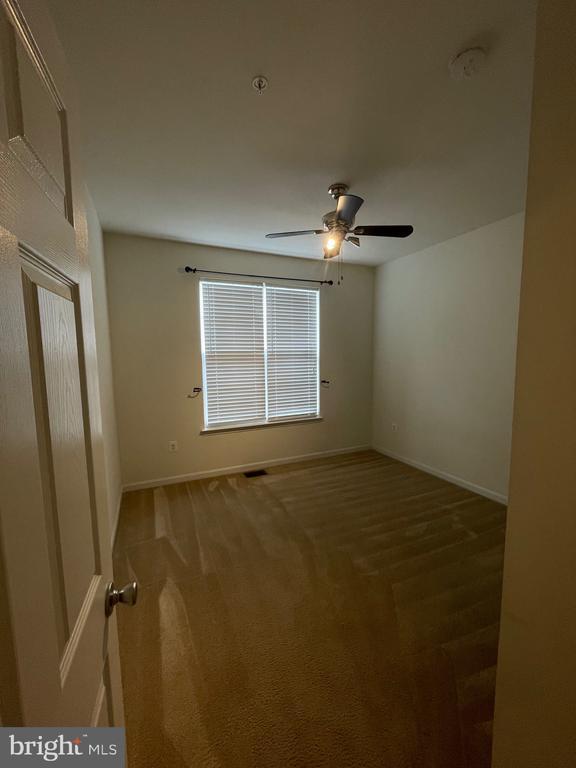 Building Photo - 9551 S Hall Terrace