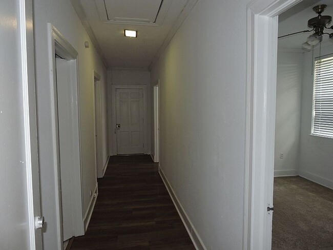Building Photo - Great home near LSU Lakes