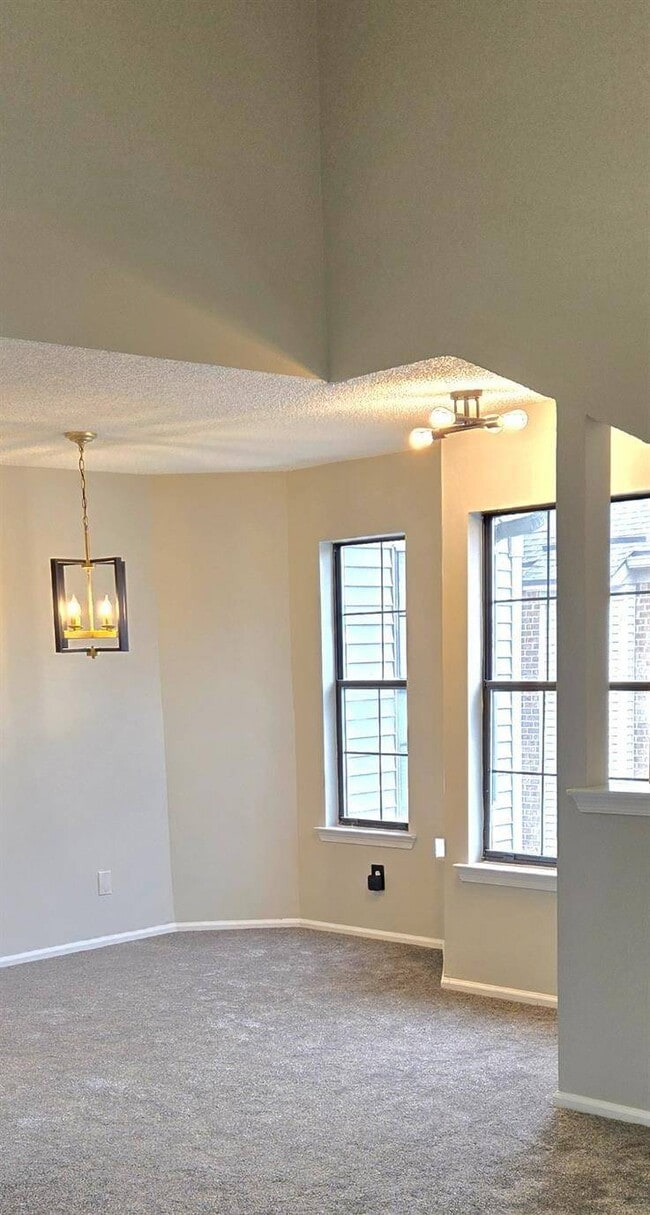 Building Photo - 3015 Lighthouse Ln