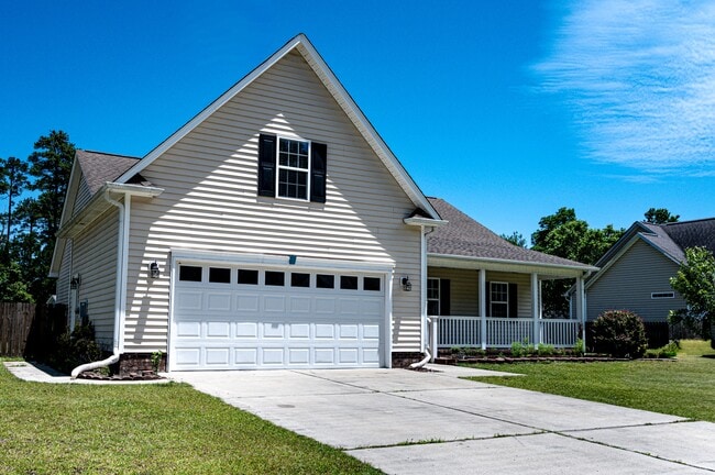 Building Photo - 202 Croatan Woods Dr