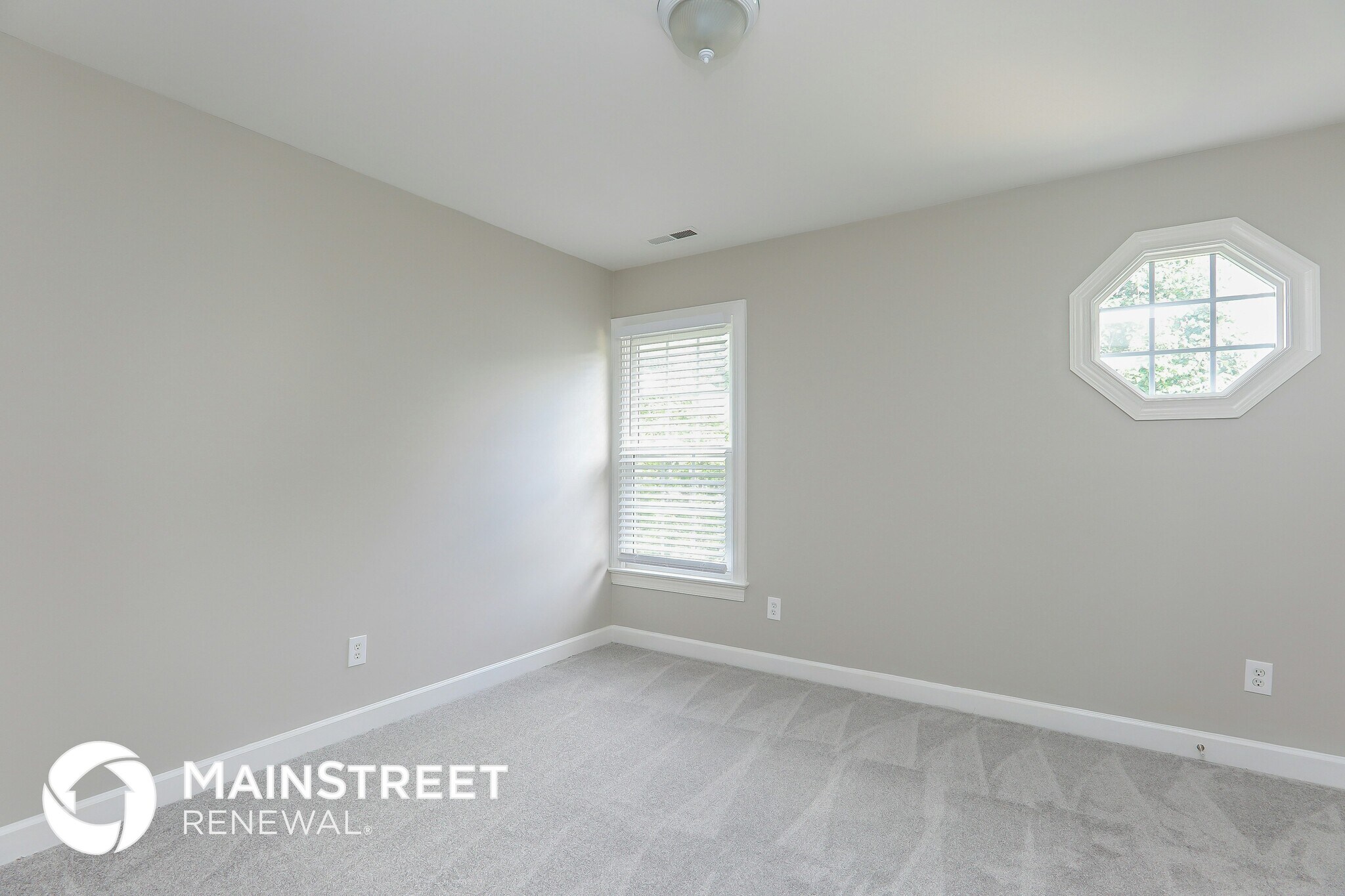 Building Photo - 5500 Cragganmore Dr