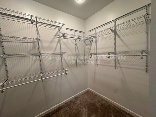 Building Photo - 102 Powder Mill Ct