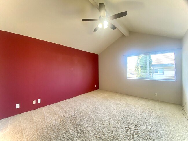Building Photo - Beautiful Ardenwood home with Loft Availab...