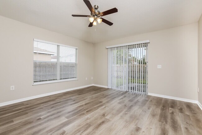 Building Photo - 189 Cedar Ridge Ln