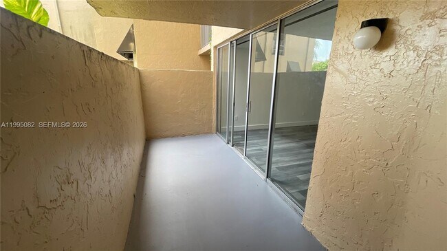 Building Photo - 10801 SW 109th Ct